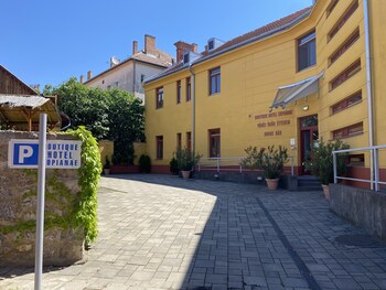 boutique hotel sopianae