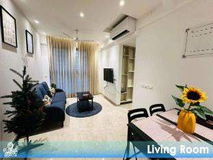 1br mumbai theme apartment in powai by florastays
