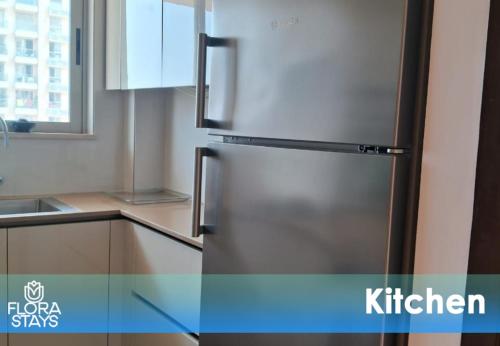1br mumbai theme apartment in powai by florastays