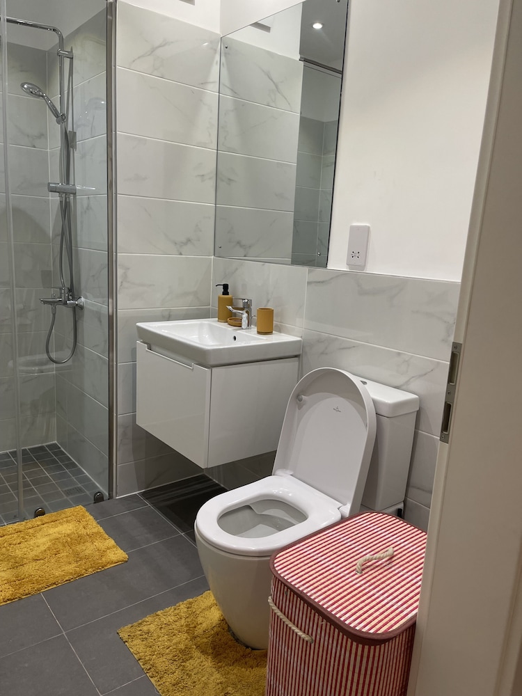 the lennox apartment