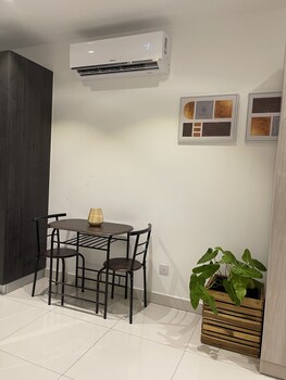 the lennox apartment