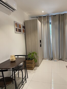 the lennox apartment