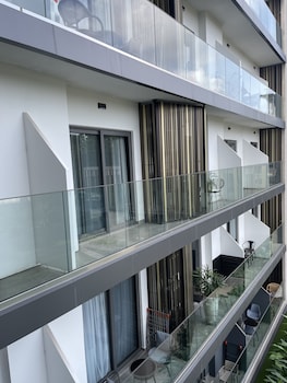 the lennox apartment