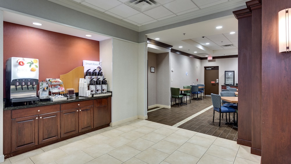 holiday inn express washington dc sw springfield by ihg