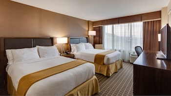 holiday inn express washington dc sw springfield by ihg