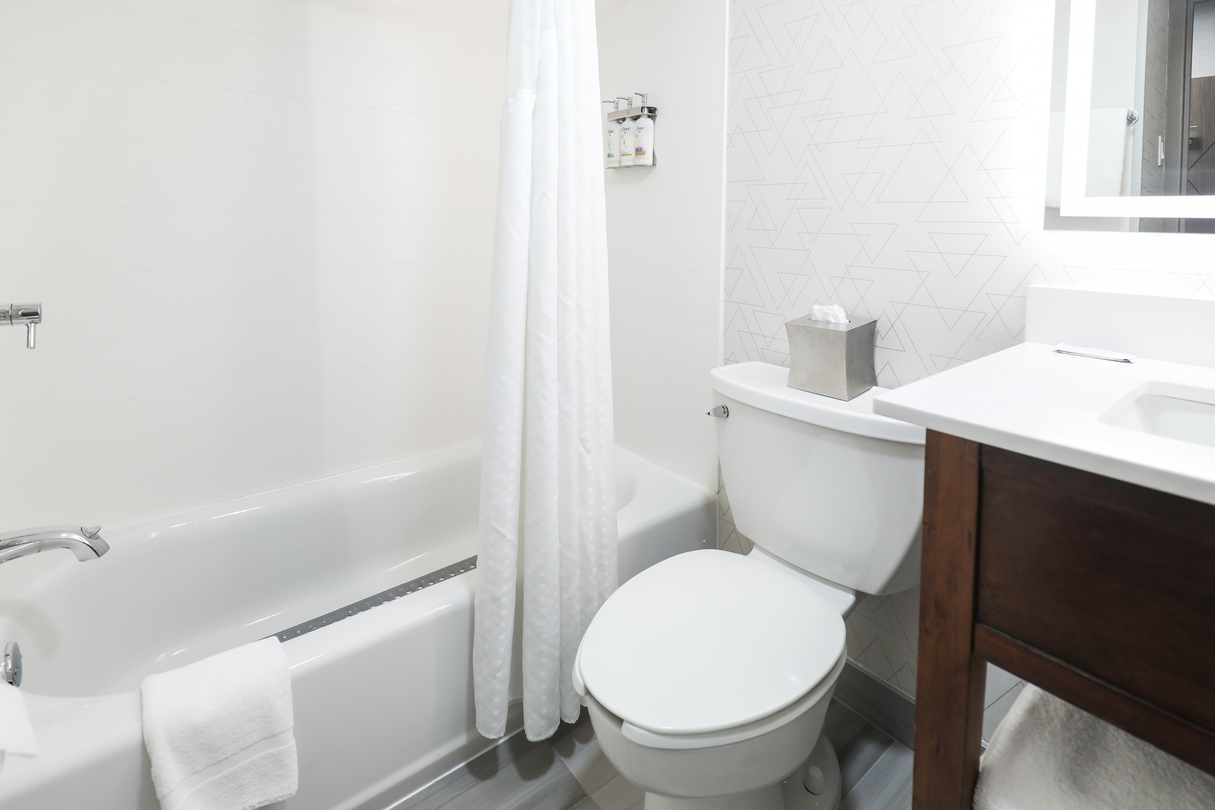 holiday inn express washington dc sw springfield by ihg