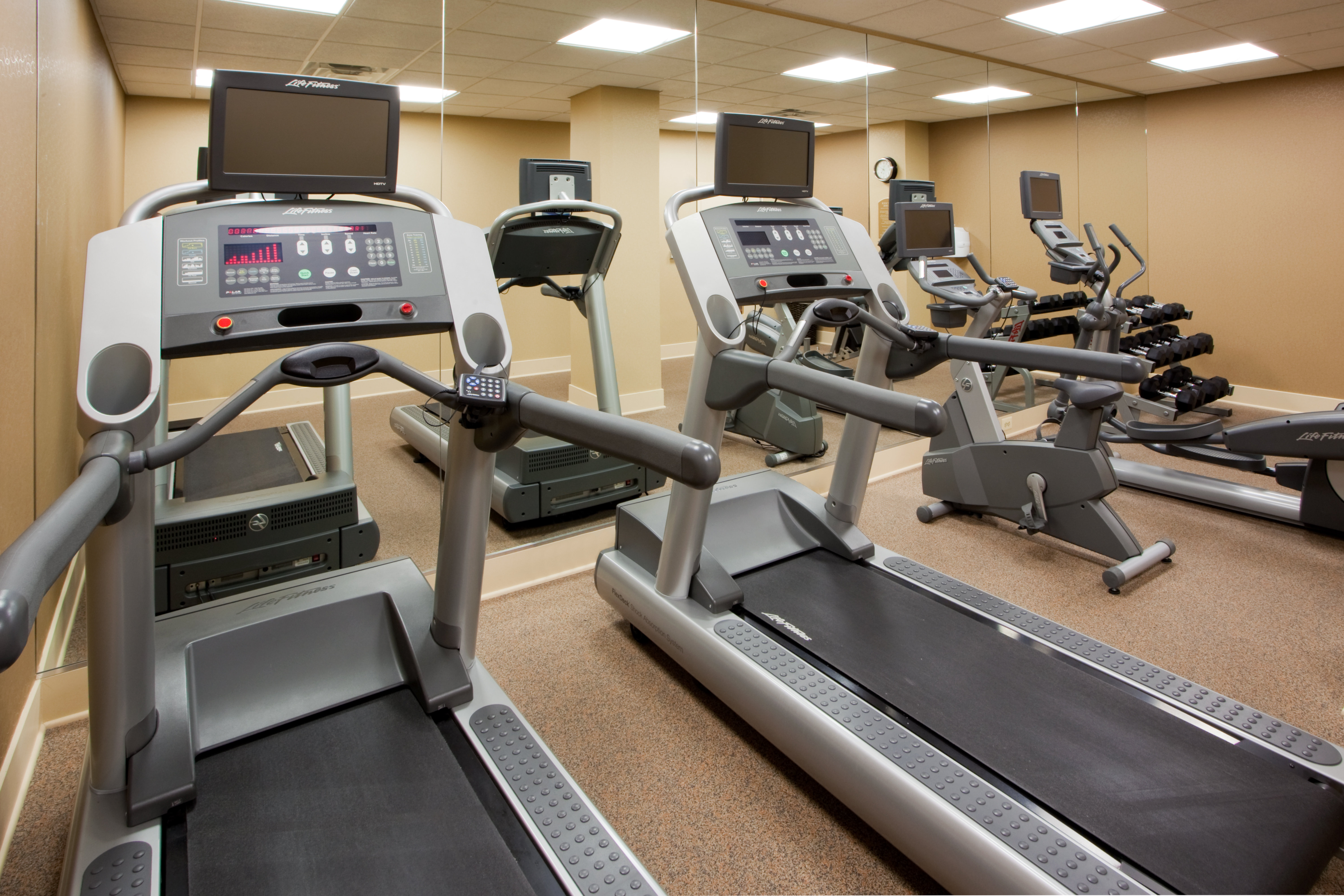 holiday inn express washington dc sw springfield by ihg