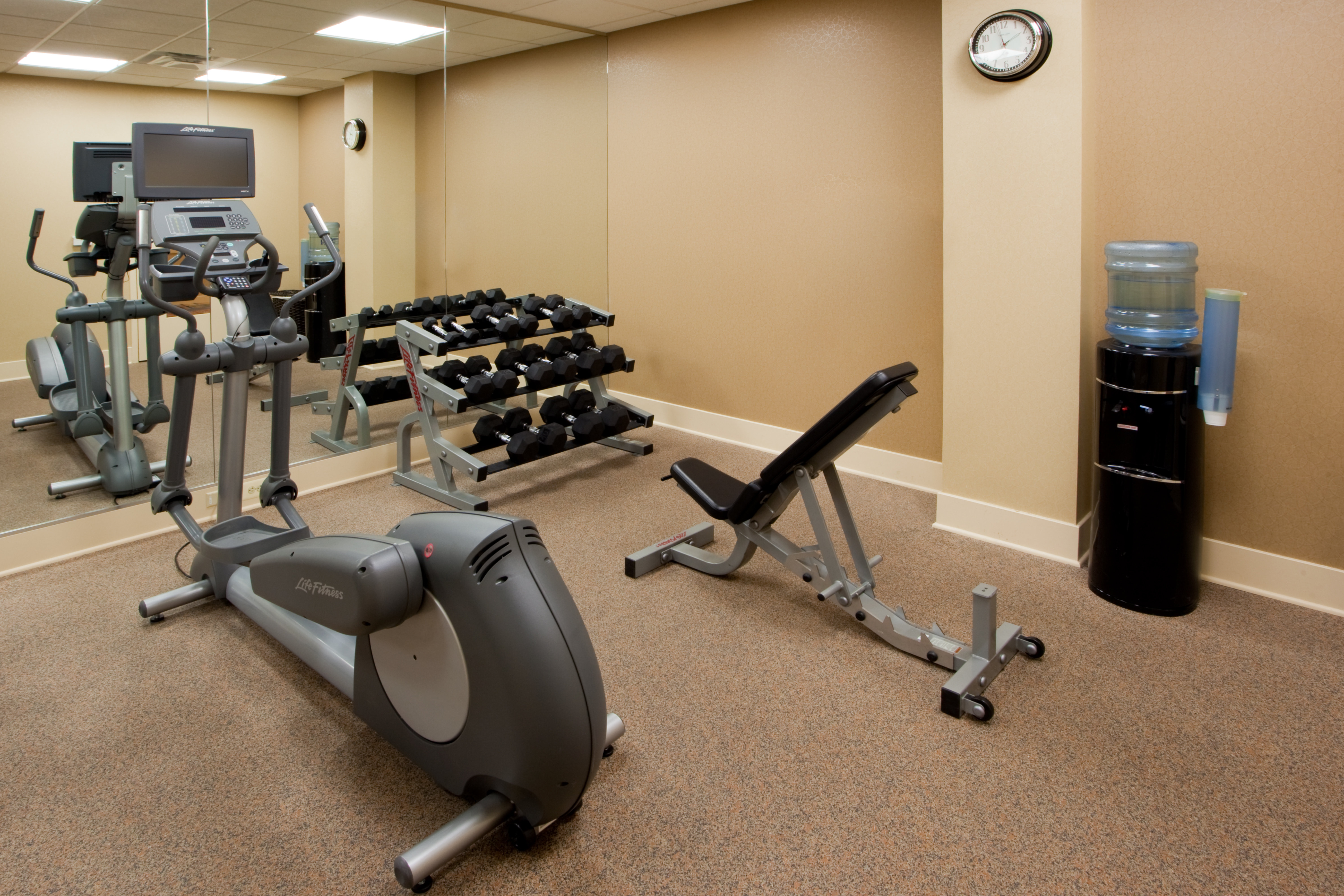 holiday inn express washington dc sw springfield by ihg