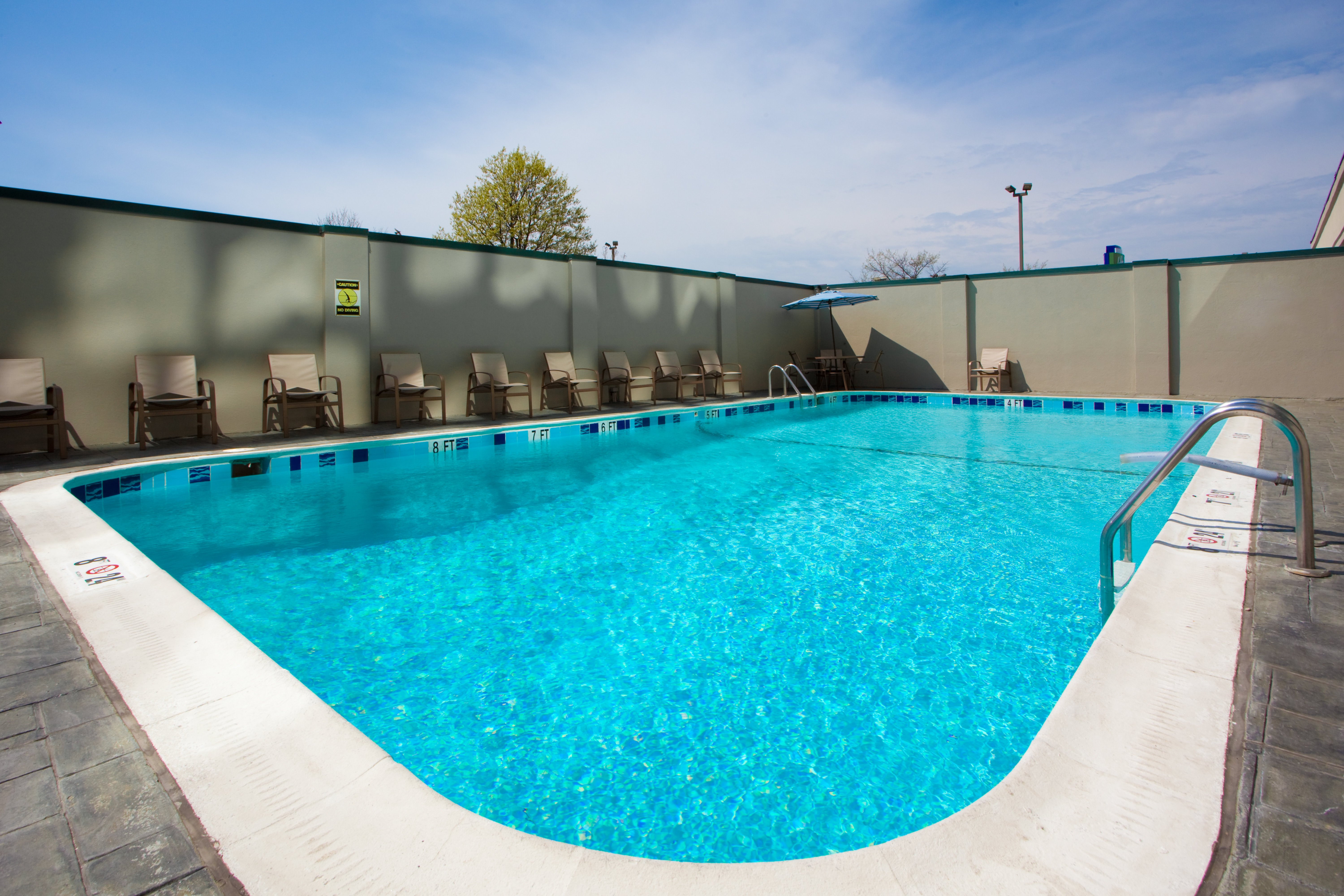 holiday inn express washington dc sw springfield by ihg