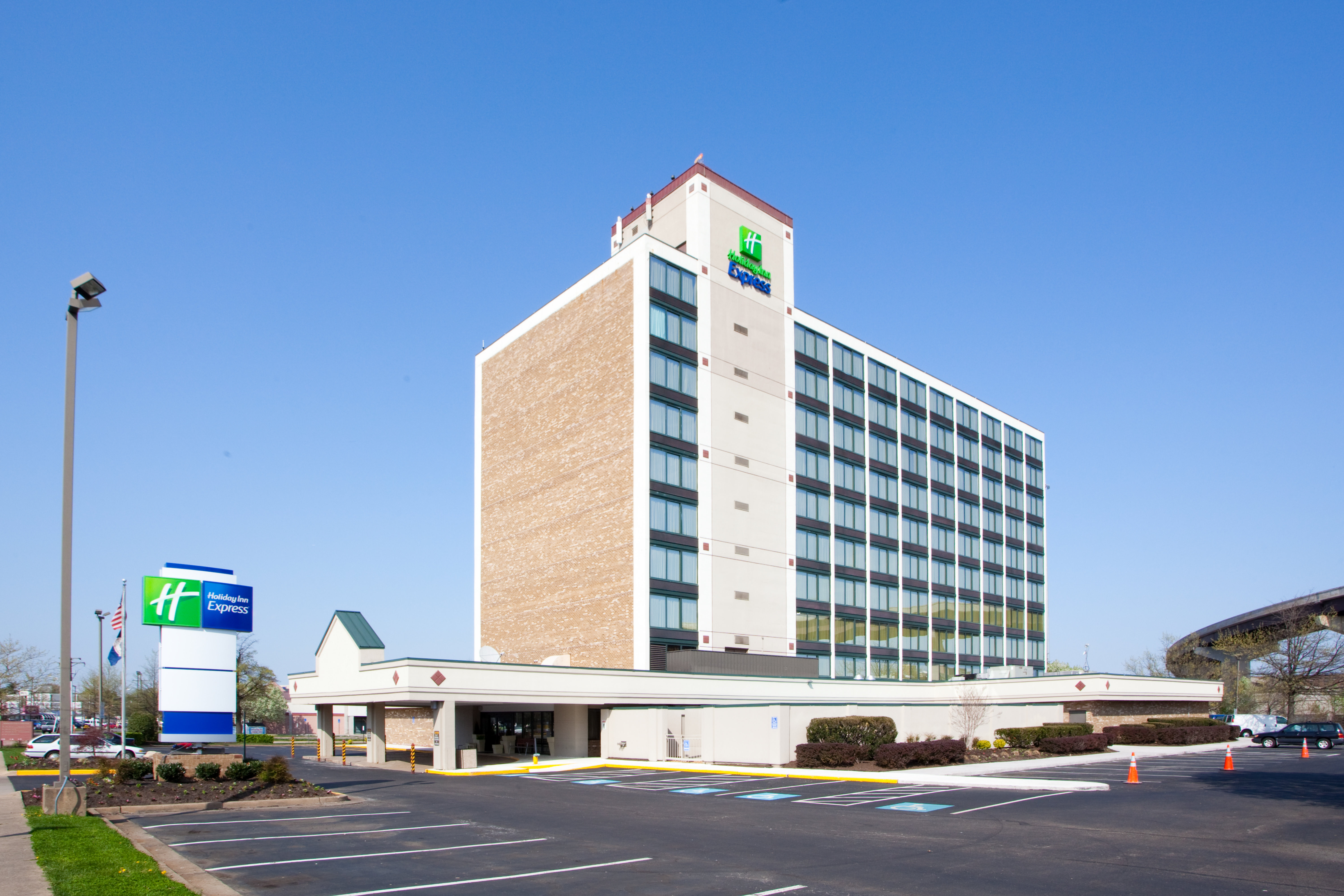 holiday inn express washington dc sw springfield by ihg