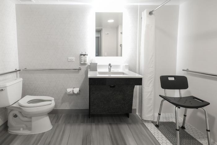 holiday inn express washington dc sw springfield by ihg