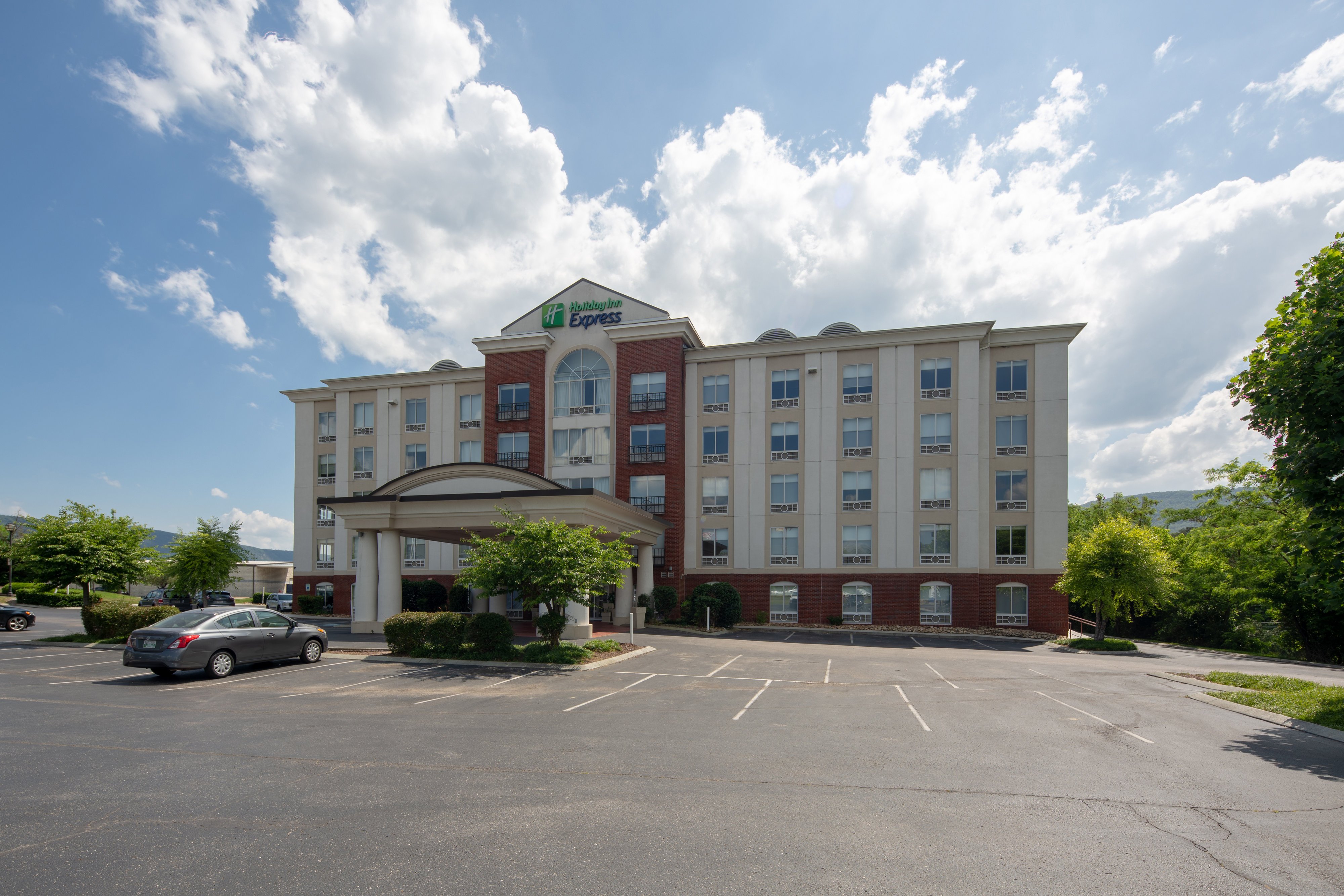 holiday inn express hotel and suites chattanooga lookout mtn by ihg