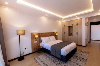 maya boutique and residences