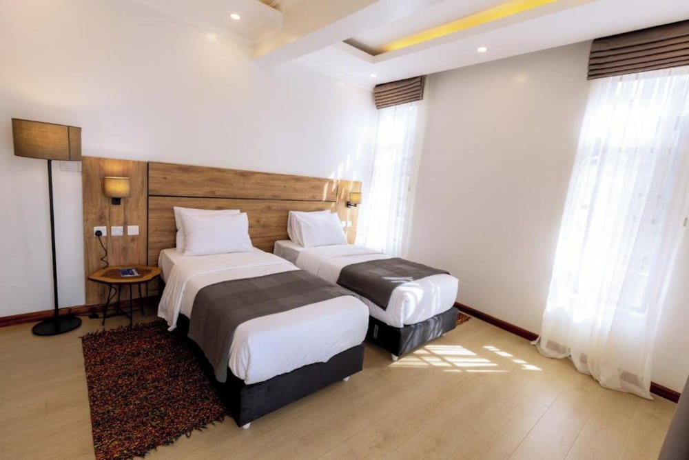 maya boutique and residences