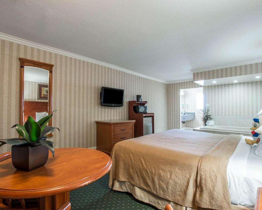 quality inn and suites anaheim maingate