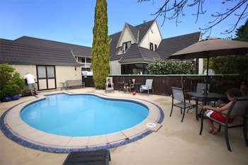 kings gate motel