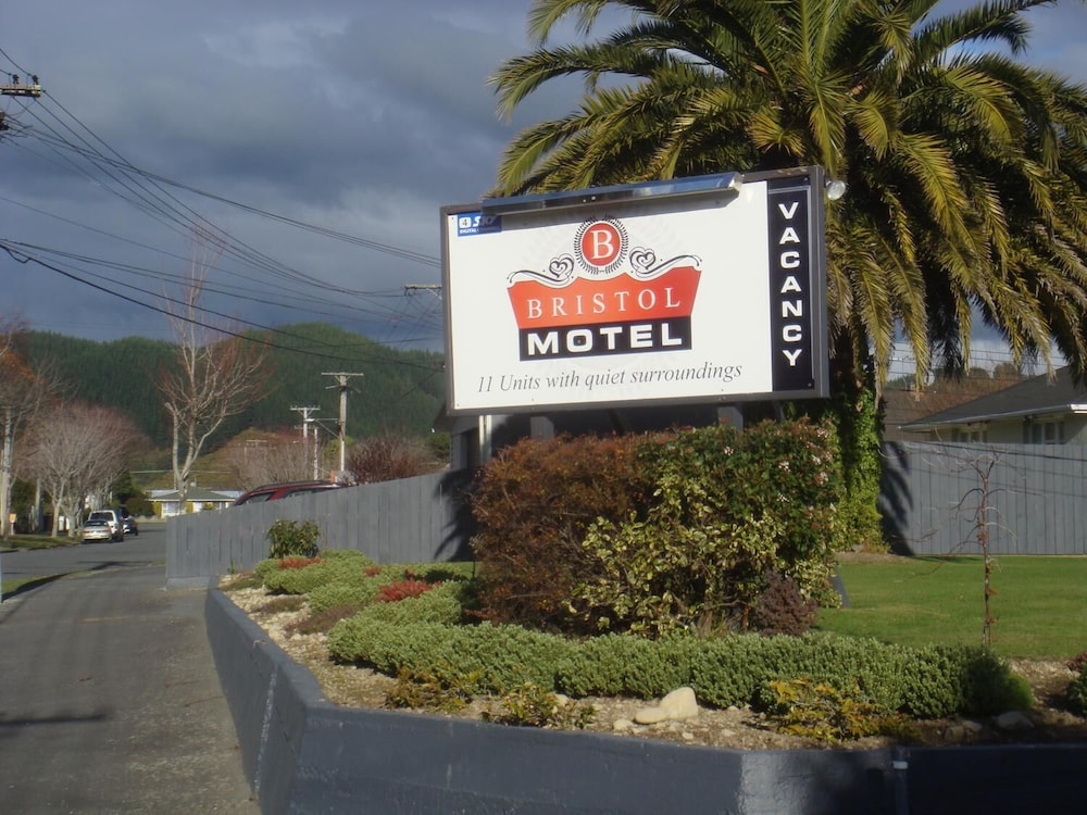bristol motel