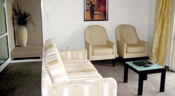 salerno motel apartments