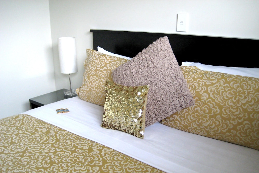 salerno motel apartments