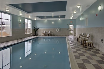 Holiday Inn Christiansburg Blacksburg By Ihg,Christiansburg>>Blacksburg,3 star