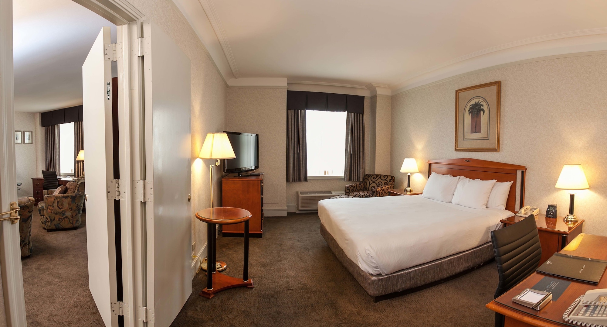 hilton cincinnati netherland plaza