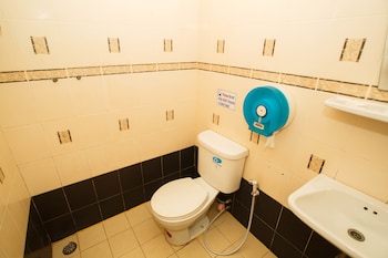 noble night guesthouse kanchanaburi