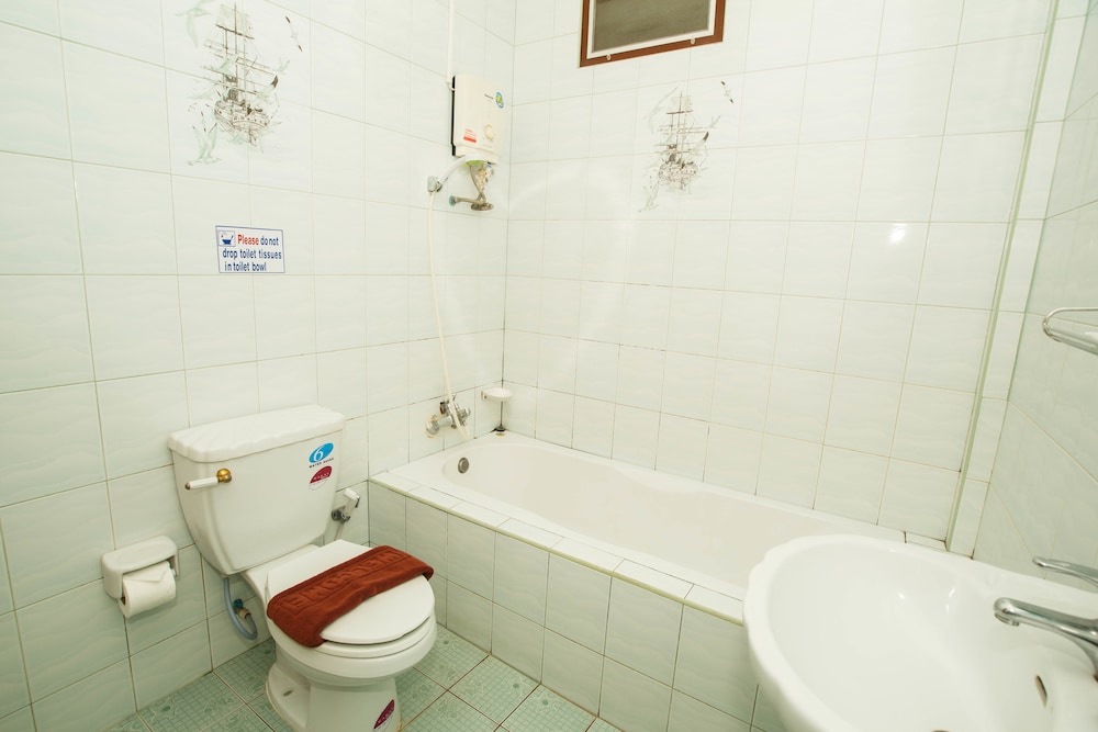 noble night guesthouse kanchanaburi