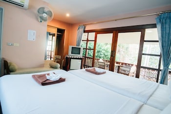 noble night guesthouse kanchanaburi