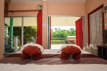 noble night guesthouse kanchanaburi