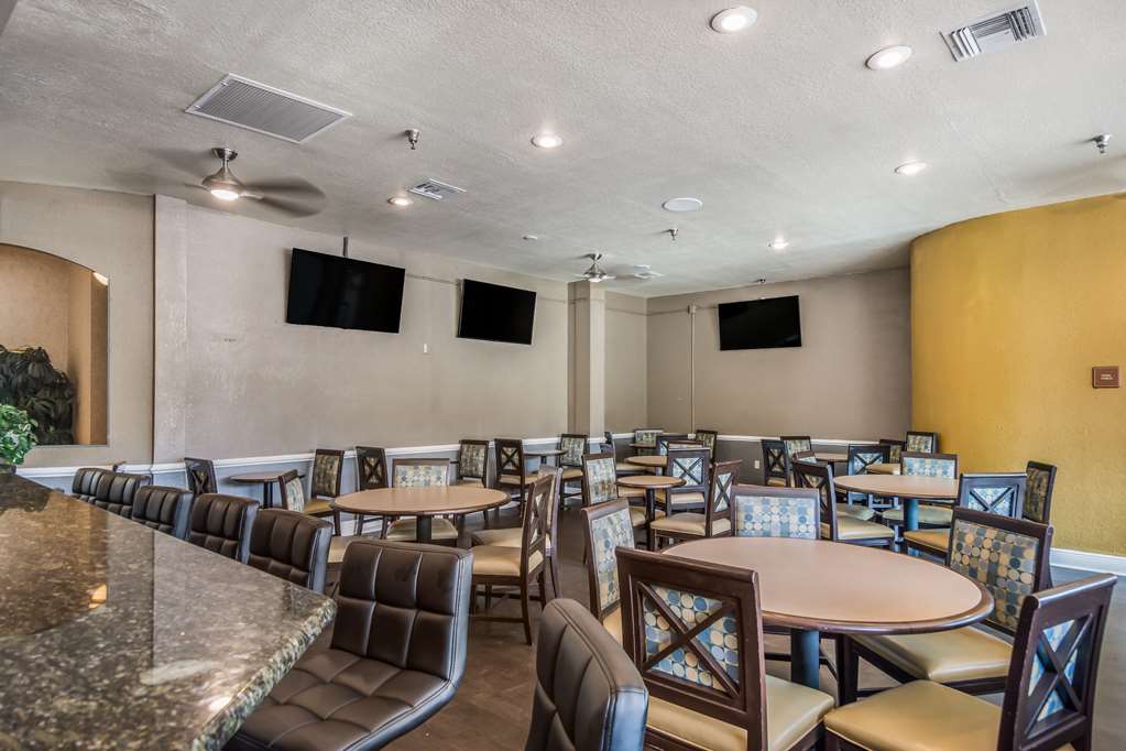 clarion inn and suites central clearwater beach