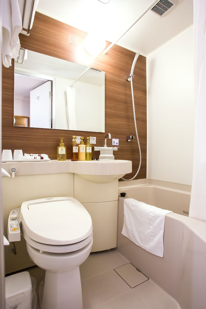 jr west group via inn shinosaka west