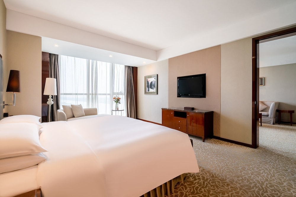 crowne plaza zhenjiang by ihg