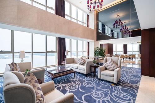 crowne plaza zhenjiang by ihg