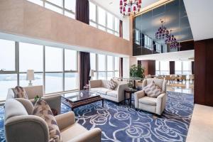 crowne plaza zhenjiang by ihg