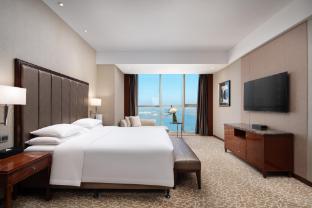 crowne plaza zhenjiang by ihg