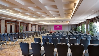 crowne plaza zhenjiang by ihg