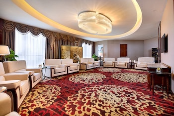 crowne plaza zhenjiang by ihg