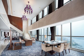 crowne plaza zhenjiang by ihg