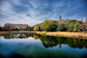 crowne plaza zhenjiang by ihg