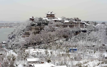 crowne plaza zhenjiang by ihg