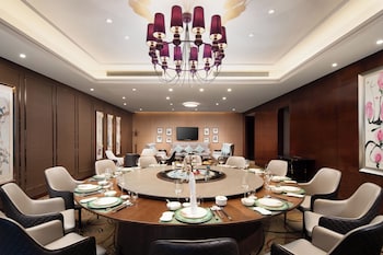 crowne plaza zhenjiang by ihg