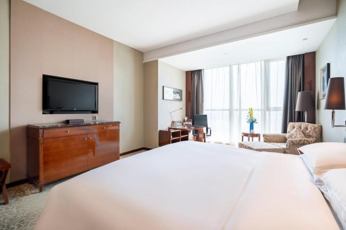 crowne plaza zhenjiang by ihg