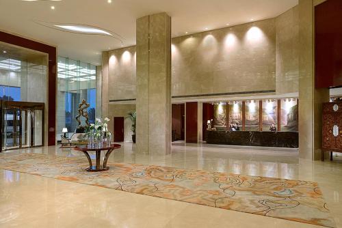 crowne plaza zhenjiang by ihg