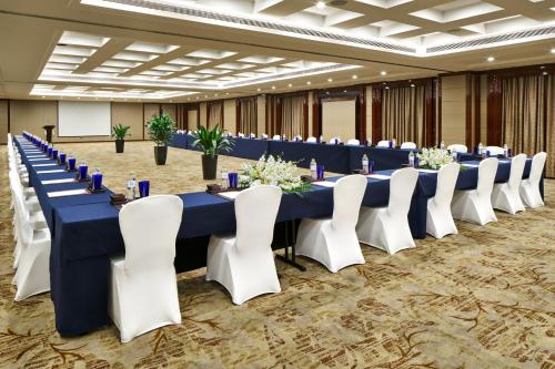crowne plaza zhenjiang by ihg