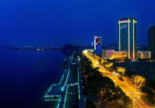 crowne plaza zhenjiang by ihg