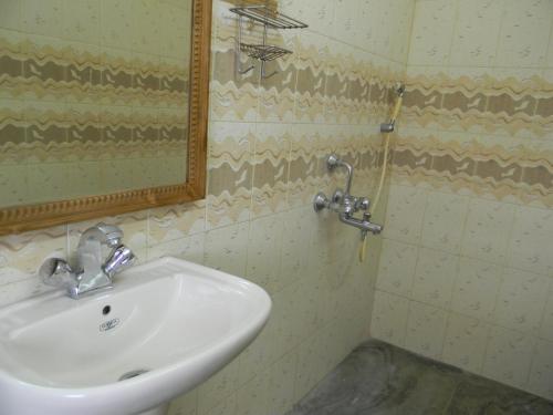 maria paulo guest house