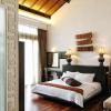courtyard heeren boutique hotel