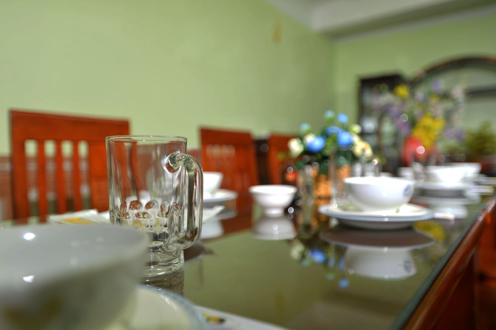 noi bai airport hotel