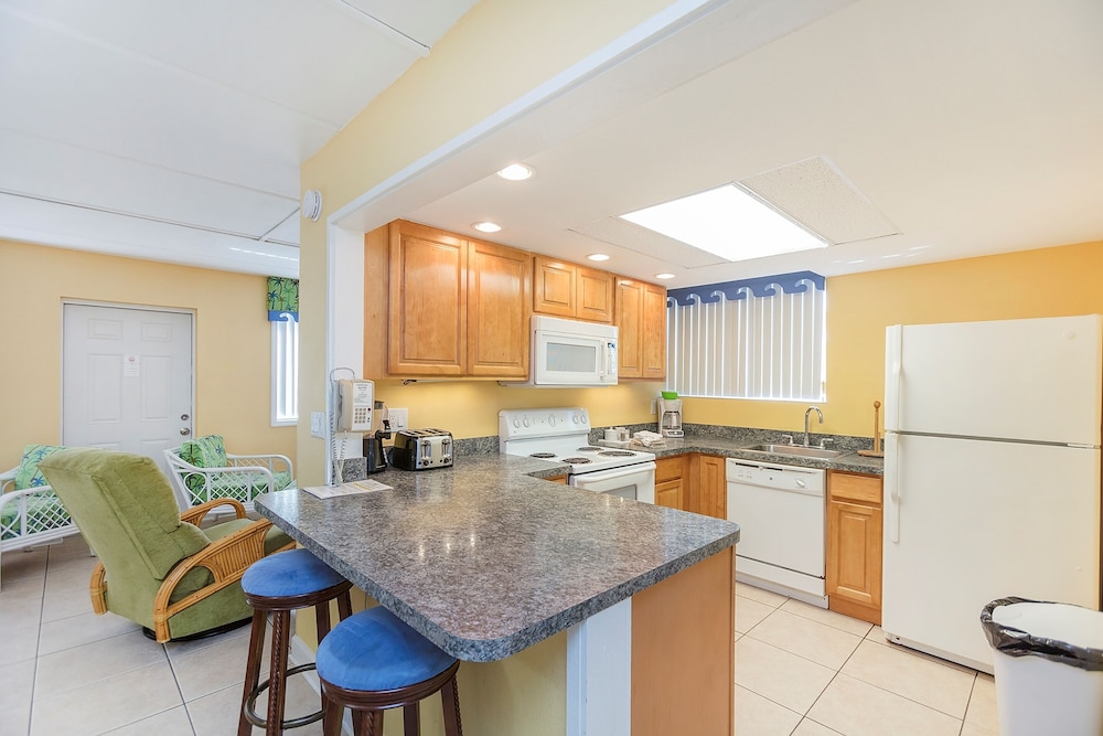 fantasy island resort daytona beach shores