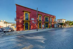 capital o parador crespo hotel oaxaca